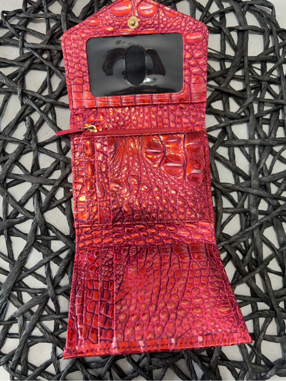 ♥️ Brahmin Margo Metallic Red Dragon Crossbody & Matching Small Veronica Wallet - Picture 14 of 15